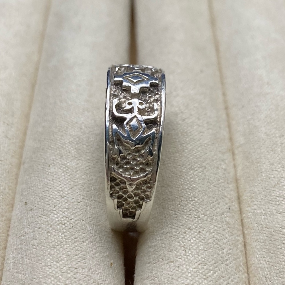 Vintage 925 Sterling Silver Southwestern Aztec Lizard Engraved Band Ring - Picture 5 of 16